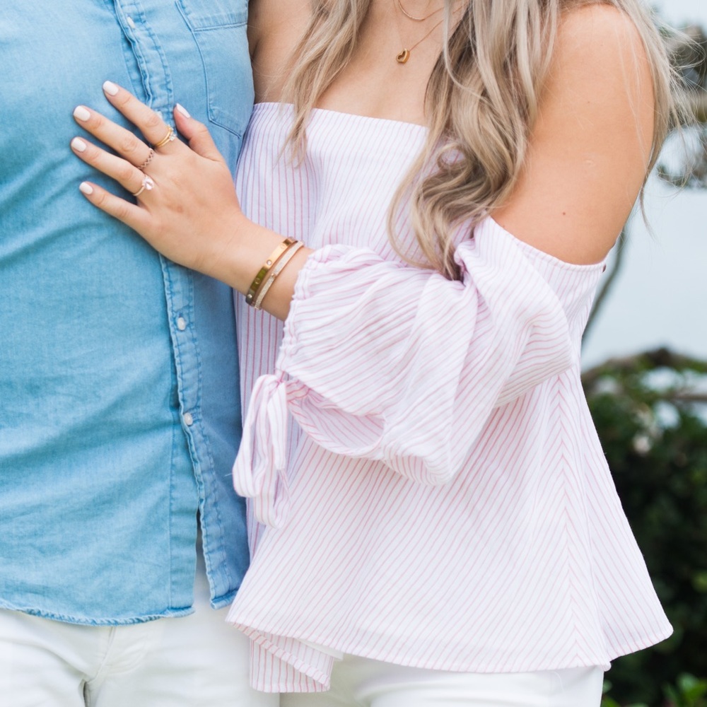 Club Monaco Off The Shoulder Top Size 6 Medium